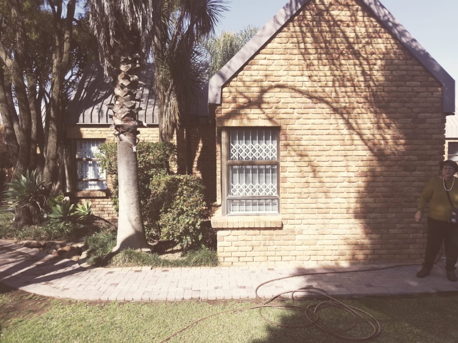 11 Bedroom Property for Sale in Riebeeckstad Free State